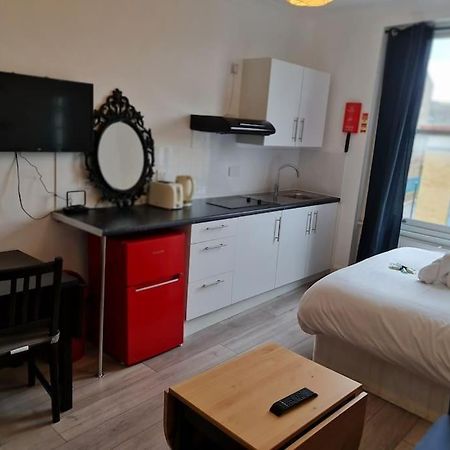 Chic & Modern Studio In Caledonian Rd Londra Esterno foto