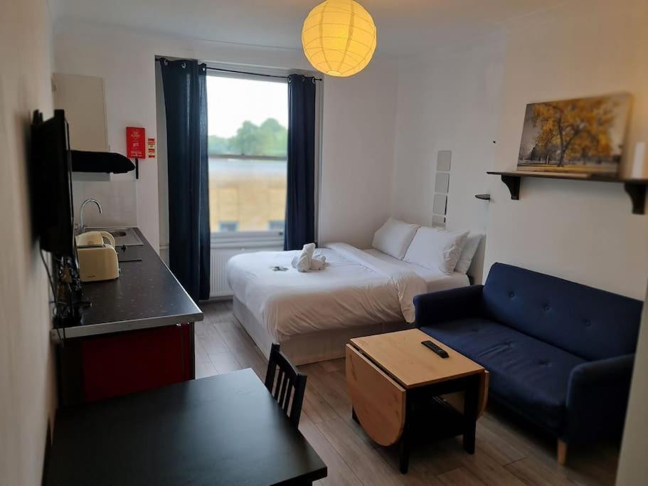 Chic & Modern Studio In Caledonian Rd Londra Esterno foto
